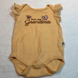 Rabbit + Bear - Yellow Baby organic cotton Onesie shirt with Butterfly Design
